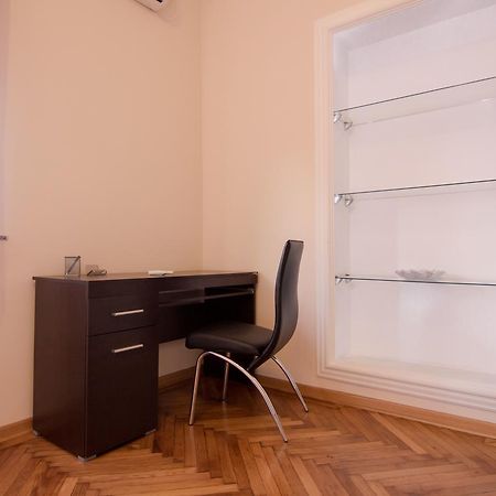 Dositej 5 Apartment Belgrado Buitenkant foto