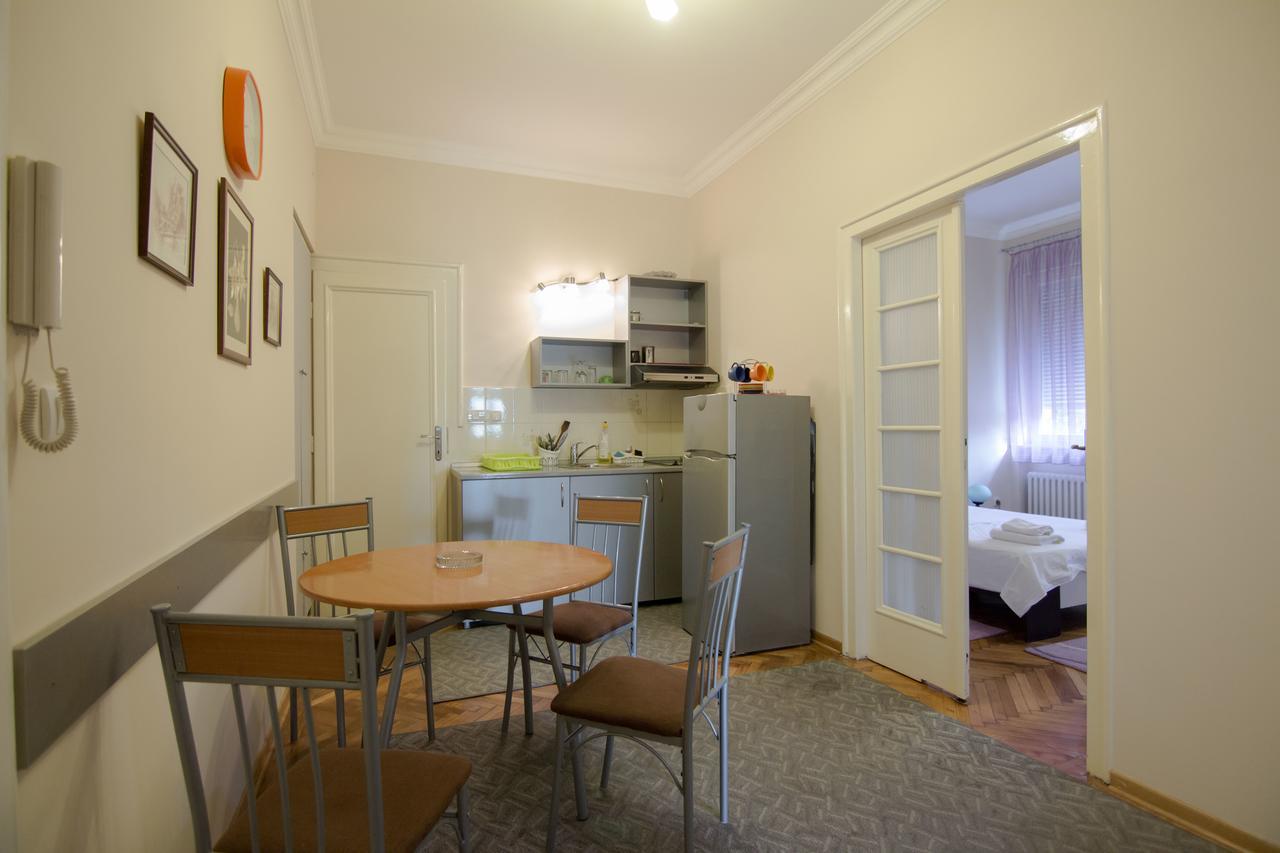 Dositej 5 Apartment Belgrado Buitenkant foto
