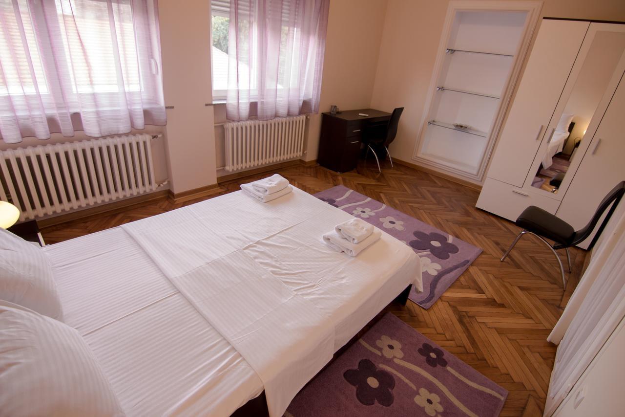 Dositej 5 Apartment Belgrado Buitenkant foto