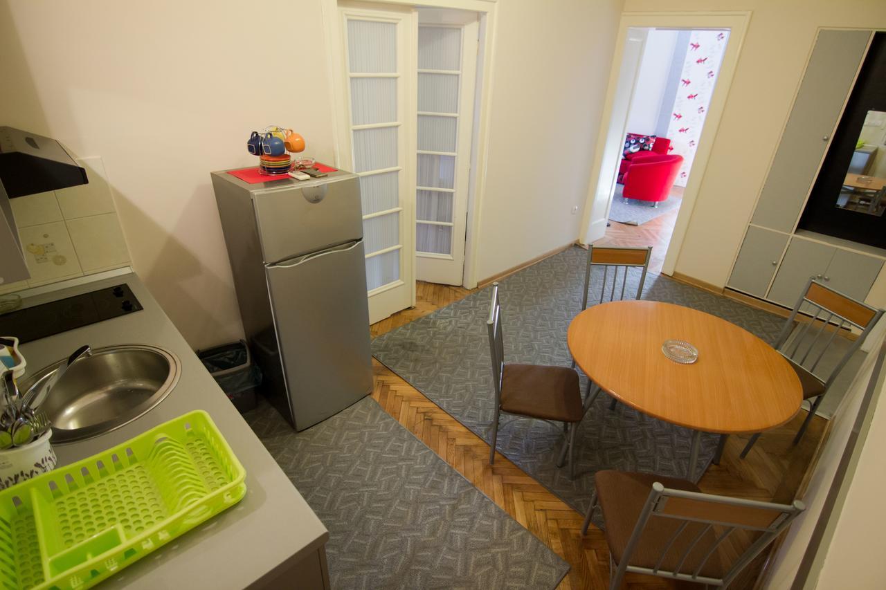 Dositej 5 Apartment Belgrado Buitenkant foto